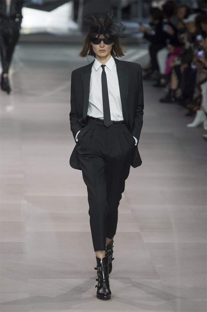 Celine 2025春夏时装秀 赛琳2025高级成衣秀
