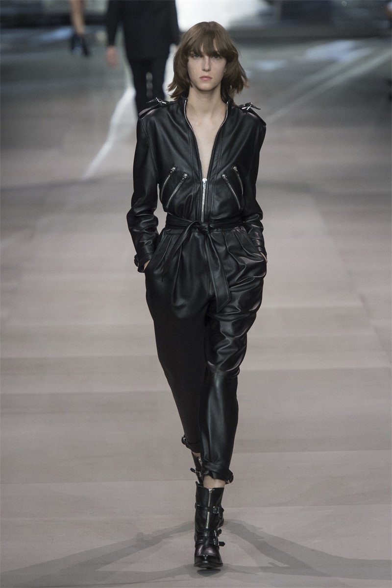 Celine 2025春夏时装秀 赛琳2025高级成衣秀