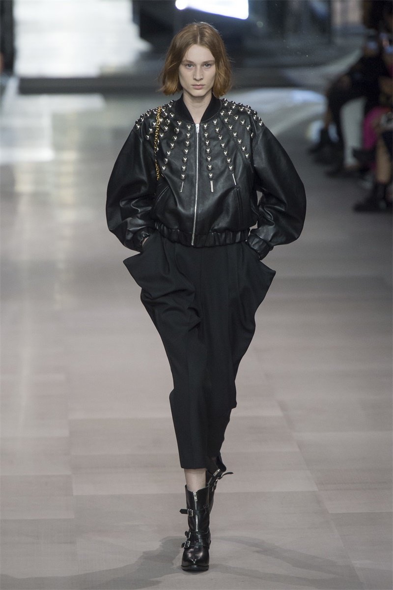 Celine 2025春夏时装秀 赛琳2025高级成衣秀