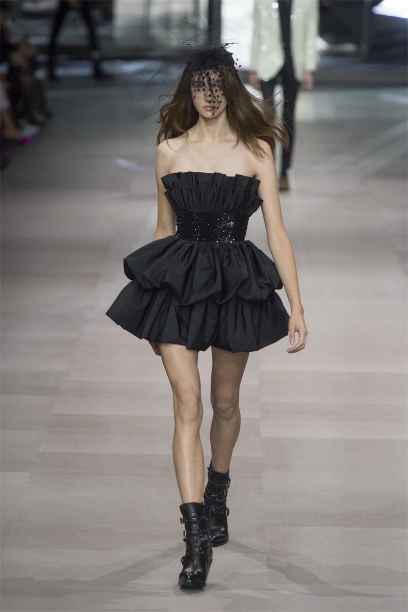 Celine 2025春夏时装秀 赛琳2025高级成衣秀