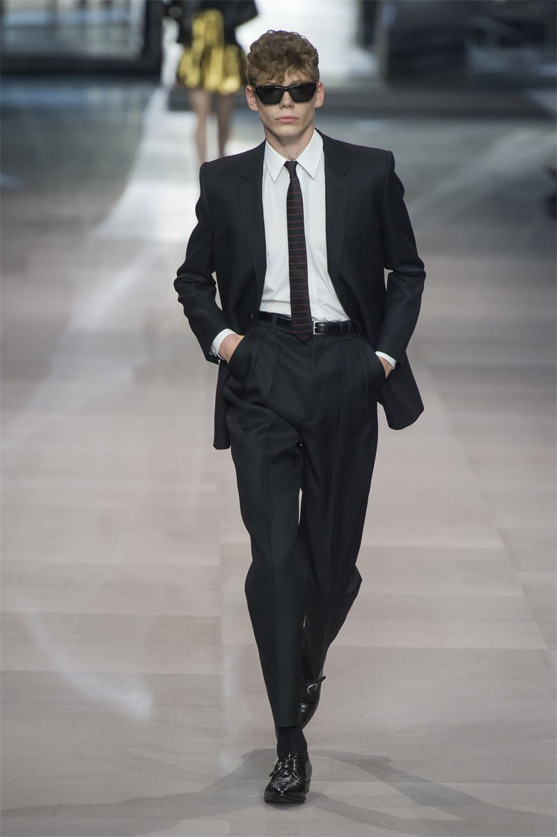 Celine 2025春夏时装秀 赛琳2025高级成衣秀