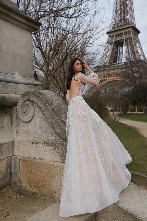 Julie Vino 2025婚纱礼服系列大片 品牌婚纱摄影组图欣赏