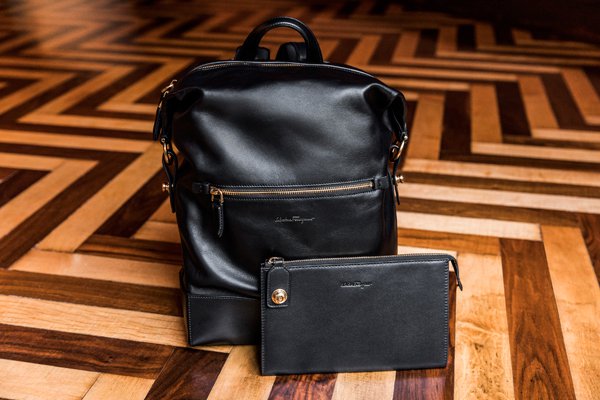 菲拉格慕(Ferragamo) 全新圣诞季:绮丽彩虹 缤纷假日