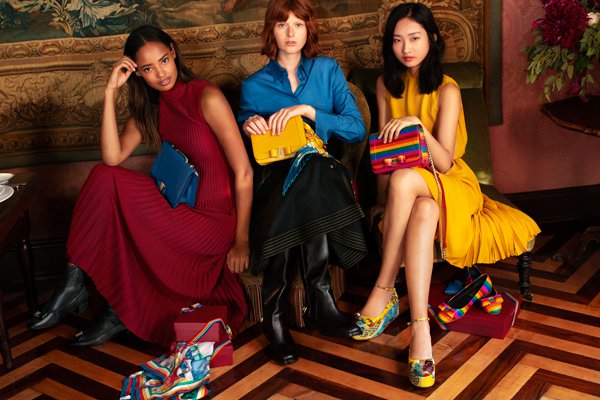 菲拉格慕(Ferragamo) 全新圣诞季:绮丽彩虹 缤纷假日