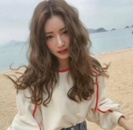 中长卷发2025 发型卷发中长发