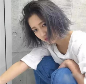 2025染头发流行什么颜色