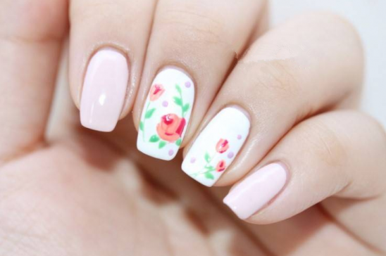 玫瑰美甲画法步骤图片 手绘玫瑰美甲图片