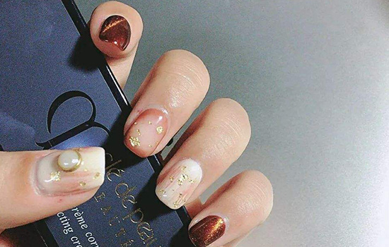 什么是猫眼美甲 猫眼美甲是什么意思