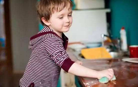 孩子做家务有什么好处 让孩子做家务的好处