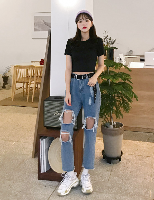 运动小白鞋黄了怎么办 白运动鞋发黄怎么办