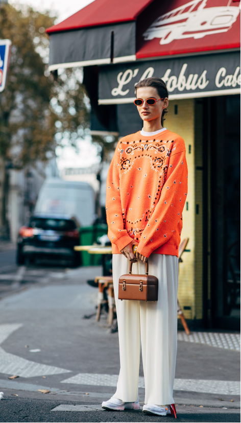 暖色毛衣搭配什么颜色 暖色毛衣颜色搭配