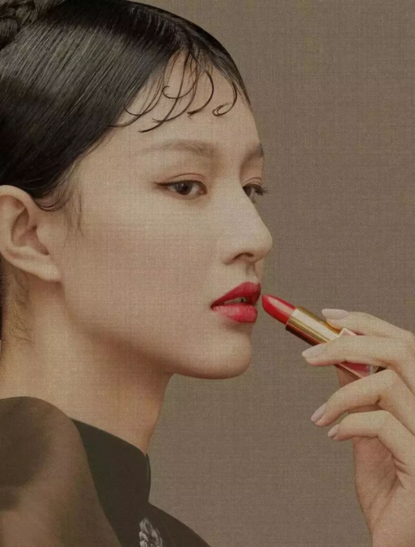 “两面派”的故宫和美上天的中国风,我似乎秒懂了Gucci那极繁华丽背后的“伎俩”