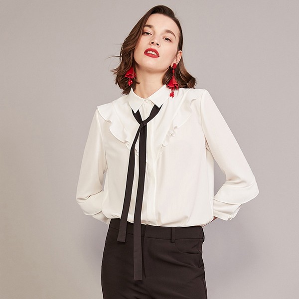 确认过眼神,设计感白衬衫最迷人