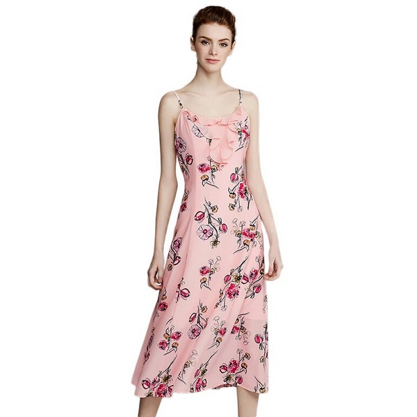 清凉曼妙,吊带连衣裙性感飞扬