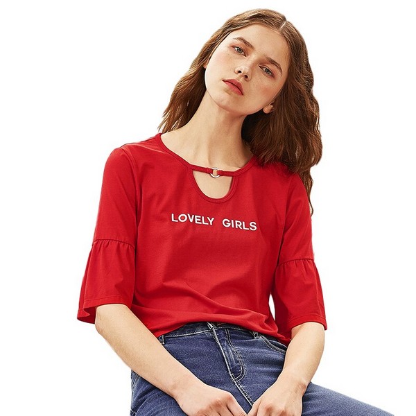 简约宫廷风,荷叶袖T恤挥别麒麟臂