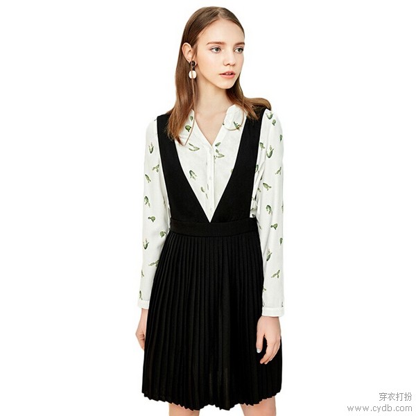 逆转时光,背带连衣裙重温少女感