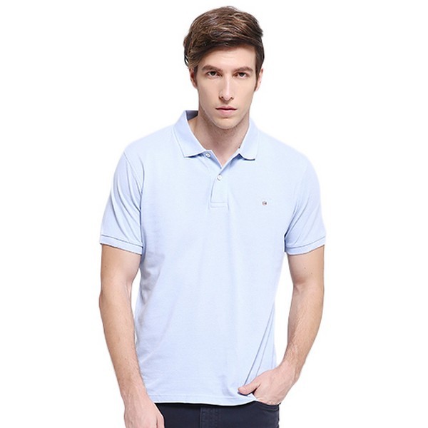 活力不掉队,浅色POLO衫谱写青春