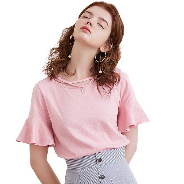 简约宫廷风,荷叶袖T恤挥别麒麟臂