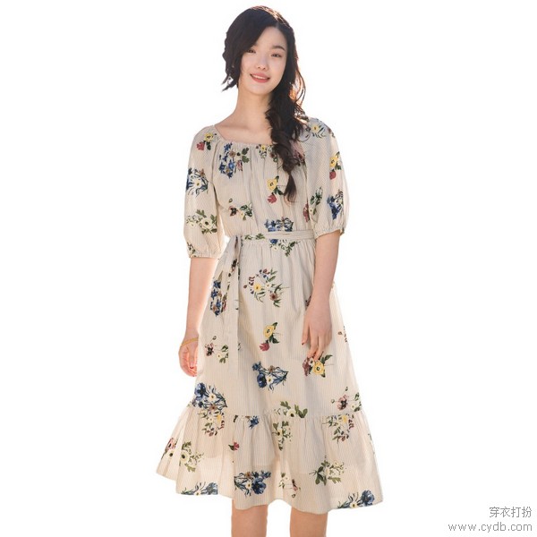 浅淡舒心,碎花裙穿出清新文艺感