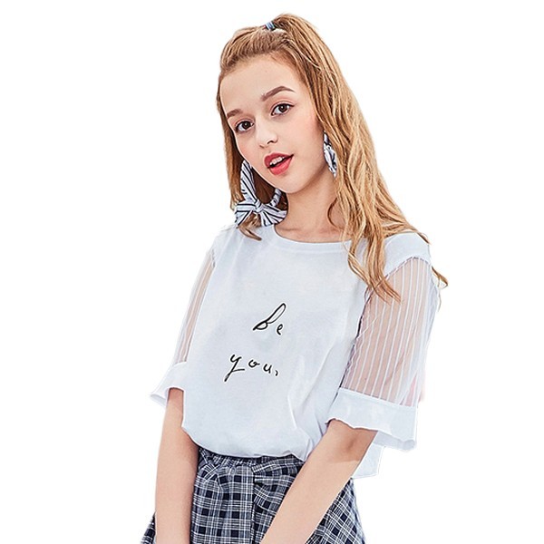 简约宫廷风,荷叶袖T恤挥别麒麟臂