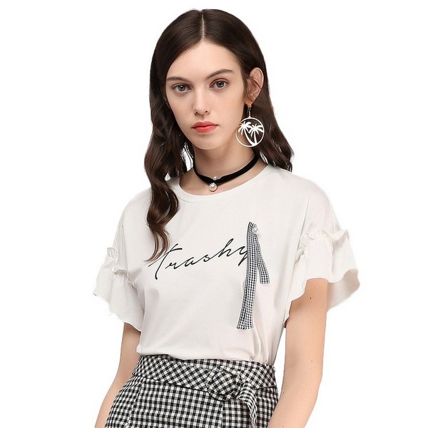 简约宫廷风,荷叶袖T恤挥别麒麟臂