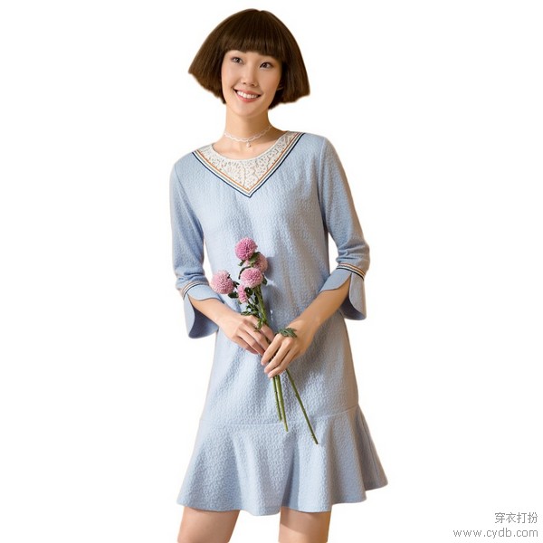 软妹风,浅蓝色连衣裙柔化女汉心
