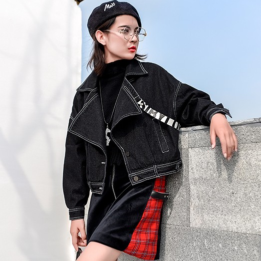 不负春光不负卿,最是深情牛仔时分