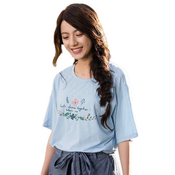 粉嫩婴儿蓝,夏日T恤氤氲冰爽味道