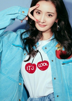 杨幂性感优雅写真手机壁纸