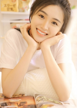 治愈系阳光美女甜美高清手机壁纸