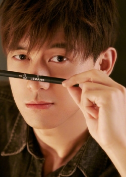 李现帅气写真图片手机壁纸