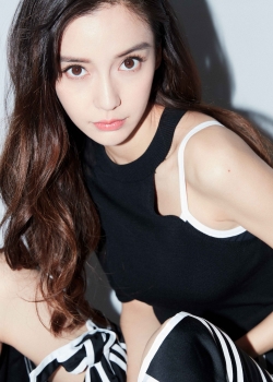 杨颖时尚酷帅写真手机壁纸