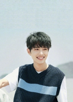 肖战清爽帅气日系写真手机壁纸