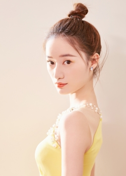 郭晓婷仙气长裙写真图片