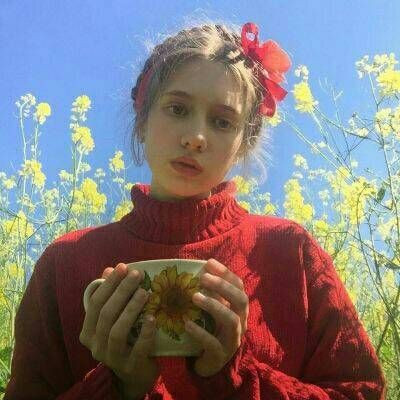 唯美女生头像欧美范原宿风2025 爱从浓烈变成了悄然无息