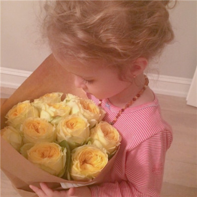 小女孩梦幻唯美仙仙的头像2025 在折磨自己的方面有很多种