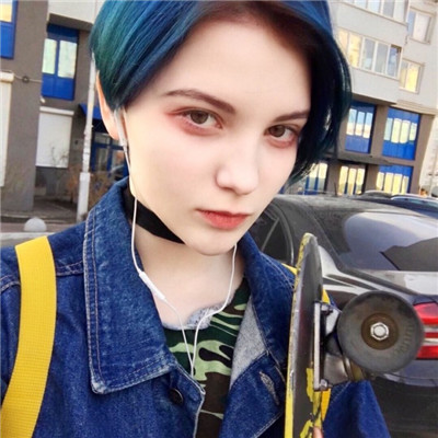 2025欧美帅气短发女生头像 有种失落叫做你没访问权限