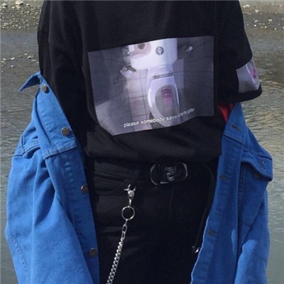 2025最潮qq头像男霸气欧美范 你远近都迷人我横竖都喜欢