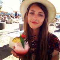 欧美风景头像2025 我总是口是心非以至于你认为我很坚强