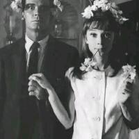 2025欧美范女生头像 天凉了你要外套还是拥抱