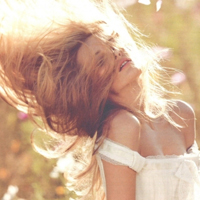 欧美女生qq头像大全2025 我的眼镜是绝缘的