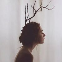 微信欧美意境女生头像唯美风 就算傻事做尽也无法永远