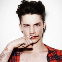 2025最新版欧美范个性头像男生霸气 在黑夜中盼望阳光