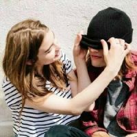 头像情侣两人一张图欧美最新版 原谅我习惯任性的被你爱着