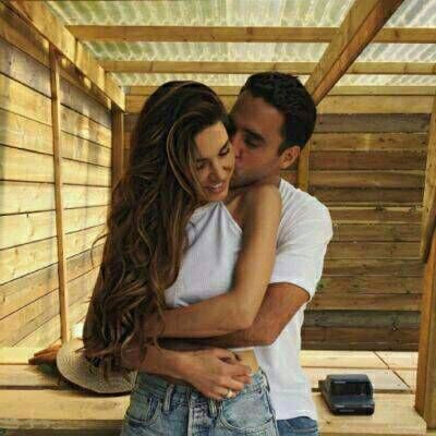 欧美情侣微博头像合照一对两张2025 暗恋是场没有结局的戏