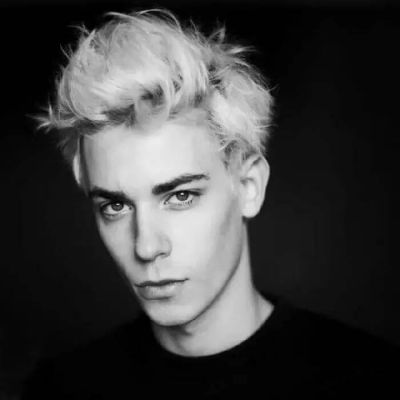 2025年欧美帅气男生头像抽烟图片精选 遇见你荒废了我整个青春