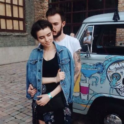 超甜蜜欧美情侣微信头像一对两张 你的晚安是我最好的安眠药