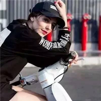 2025最新欧美女生头像霸气超帅有个性 好好再见不负遇见