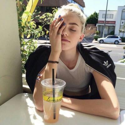 2025qq女生头像欧美范清新阳光高清图片 想得不可得你奈人生何