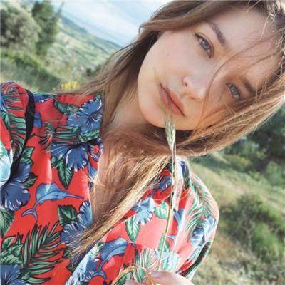 2025超好看的qq头像女生欧美女神范 偶尔心动惯性拒绝